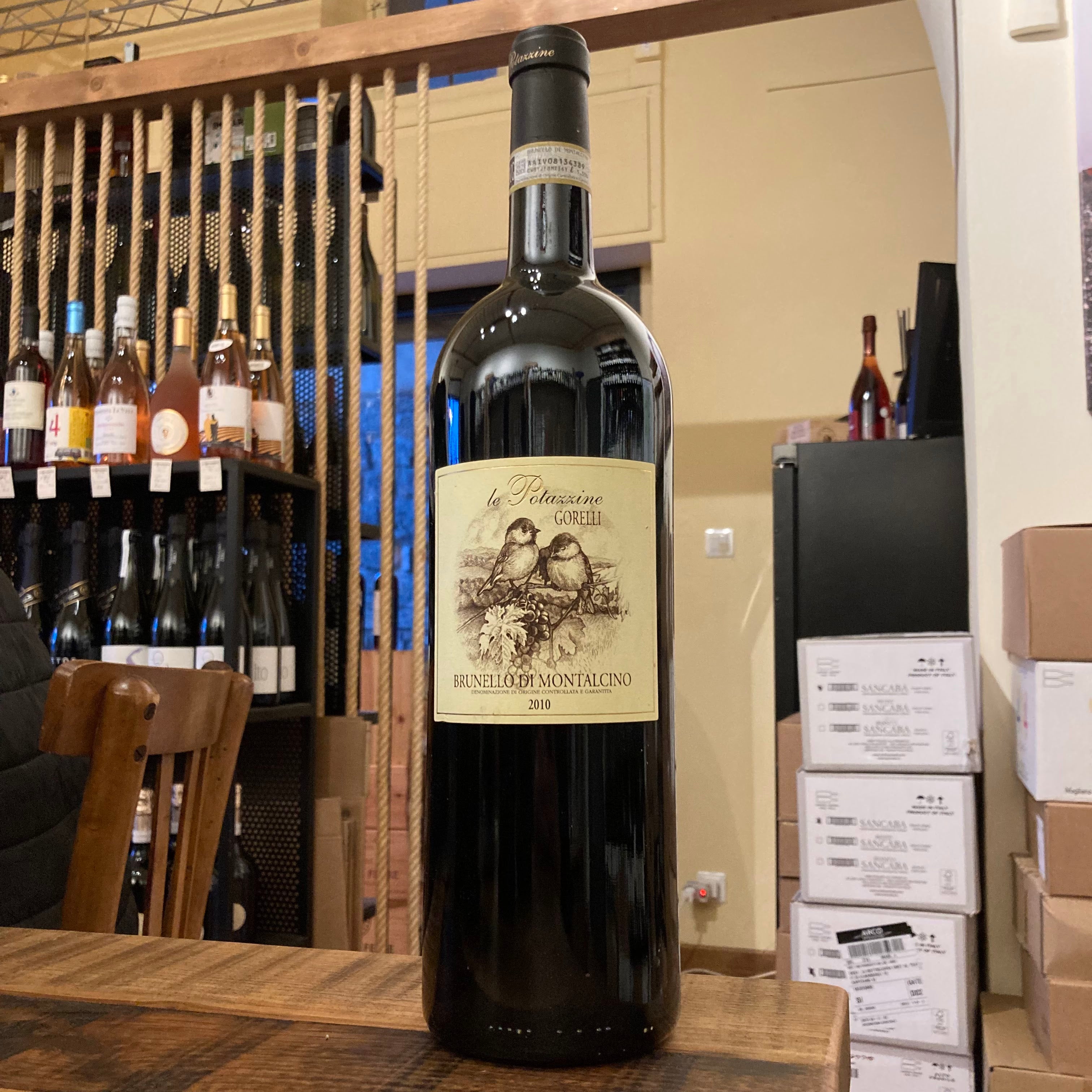 Le Potazzine Brunello di Montalcino (Magnum) 2010 Le Potazzine